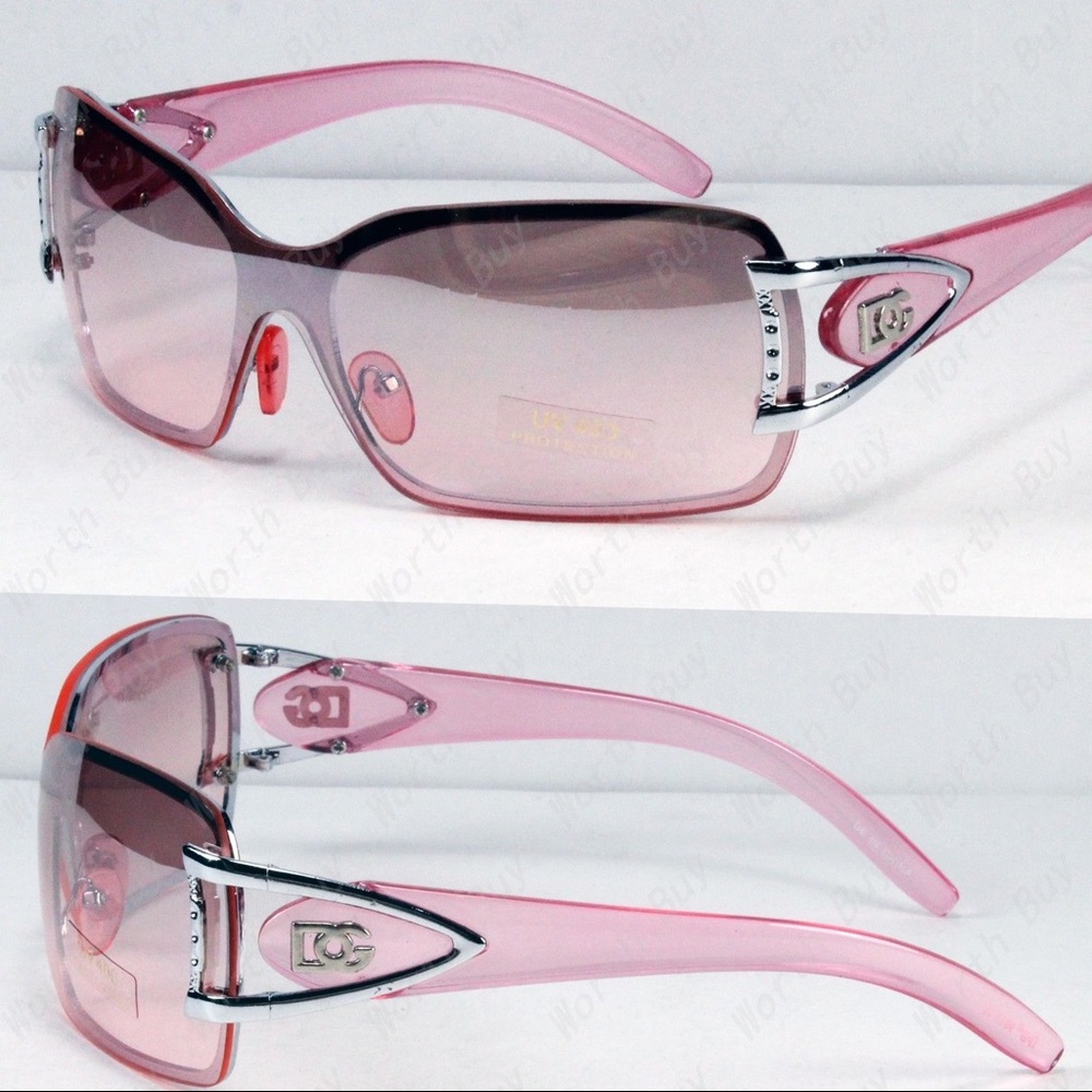 NWT Women’s Chic Pink Sunglasses